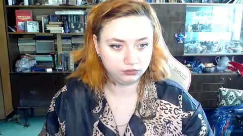 Alice online show from October 21, 8:52 am