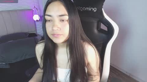 lily_waist online show from November 6, 11:13 am