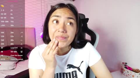 lily_waist online show from January 14, 11:18 am