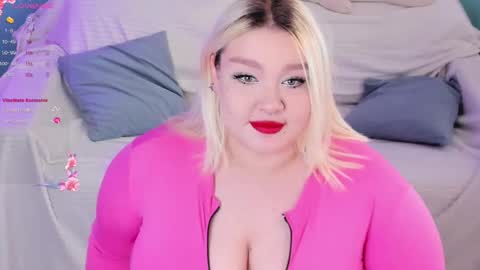 Lily online show from February 18, 6:48 am