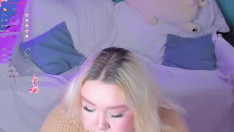 Lily online show from February 20, 11:10 pm