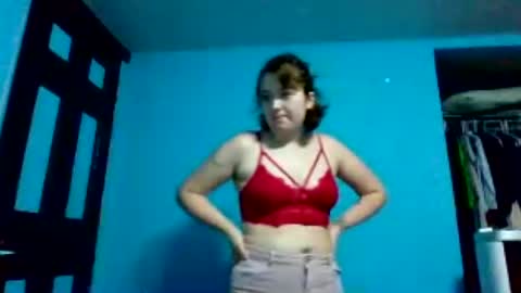 lily online show from June 25, 4:56 pm