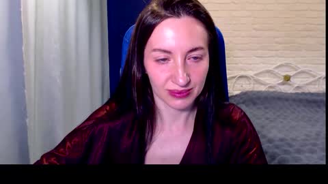 Lily online show from February 18, 8:36 am