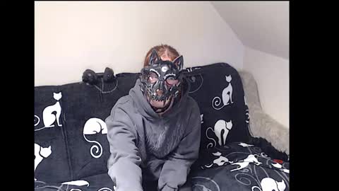 LilyOnTour online show from January 17, 12:09 am