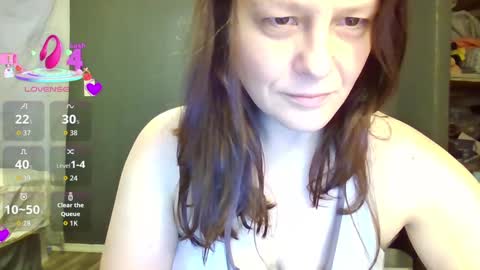 Snapshot of lilypad1981 chatting on September 30, 11:32 am lilypad1981 online show from September 30, 11:32 am