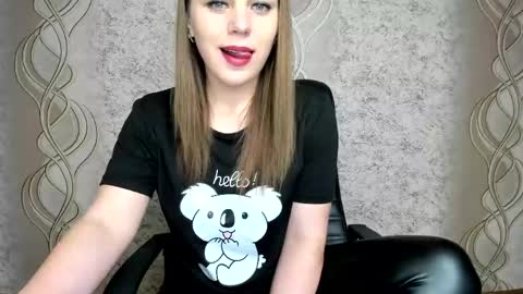    online show from May 11, 4:04 pm