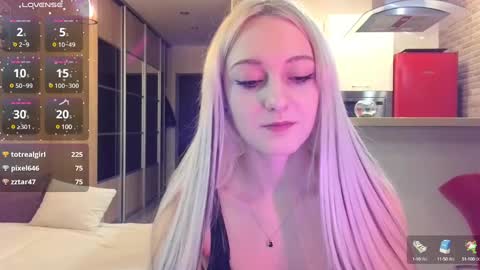 lin_xi online show from January 25, 5:51 am