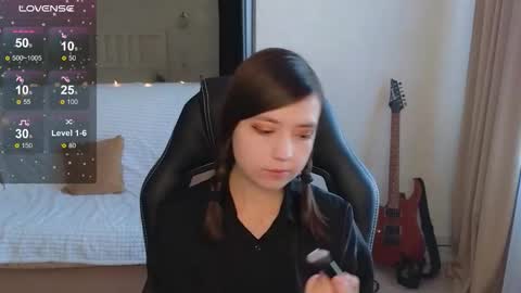 Snapshot of lina_brownie chatting on October 25, 4:13 am Lina online show from October 25, 4:13 am