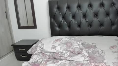 lina  online show from December 2, 4:59 pm