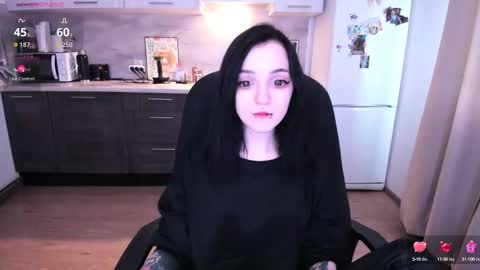 Lina 3  1715622743 online show from October 13, 12:18 pm