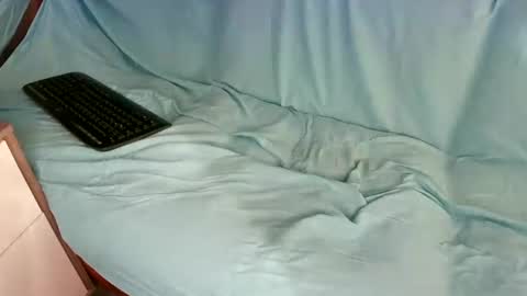 linacatelover online show from July 28, 8:52 pm