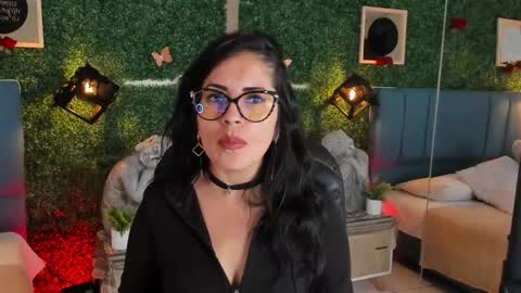 Lina  online show from December 16, 12:00 pm