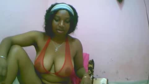 linah1123 online show from November 1, 4:39 pm