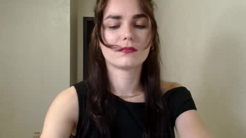 Linda online show from September 22, 6:45 pm