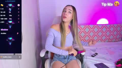 Linda online show from April 16, 2:11 am