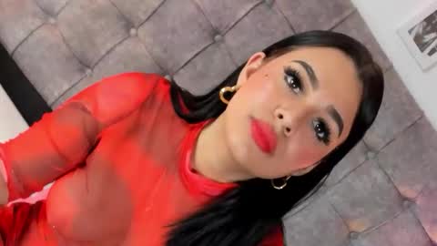 Linda Fosterr online show from March 7, 9:48 pm