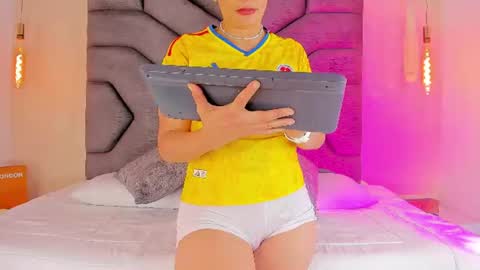Linda Saenz online show from June 23, 11:39 am
