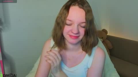 My real name is Olivia online show from March 7, 1:16 am