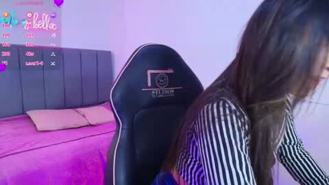 Linda  online show from February 17, 6:01 am