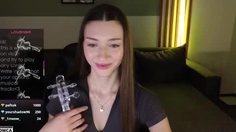 Lindsey online show from June 6, 9:20 pm