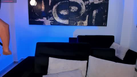 Snapshot of lindseycox chatting on February 3, 8:03 pm Lin  online show from February 3, 8:03 pm