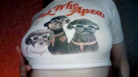 Snapshot of linnsweety chatting on September 15, 9:44 am linnsweety online show from September 15, 9:44 am