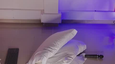 Luciana online show from November 29, 10:50 pm