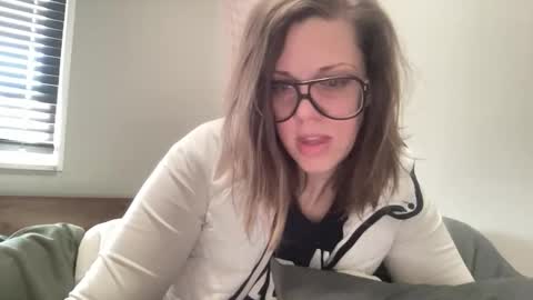 linusloves online show from February 2, 3:20 pm