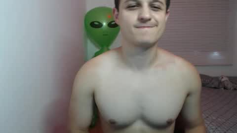 Lion Cluess online show from December 22, 6:47 pm