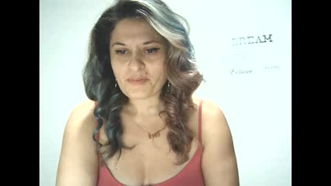 lionessmom online show from November 2, 7:25 pm