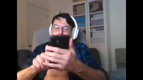 liongr69 online show from April 2, 9:55 pm