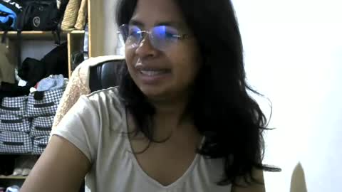 liora online show from July 26, 4:10 am
