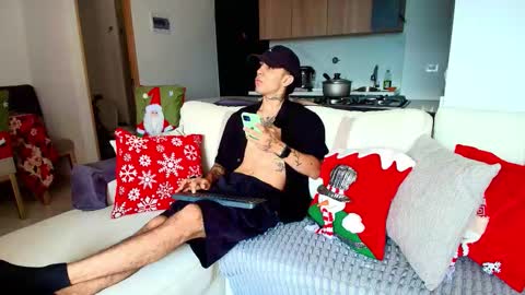 Lior Vante online show from December 18, 3:51 pm