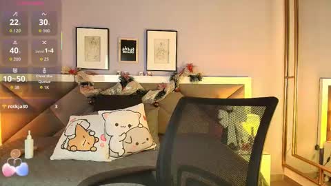 Lisa online show from January 7, 1:38 pm