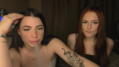 Lisa and Den online show from October 11, 1:27 pm