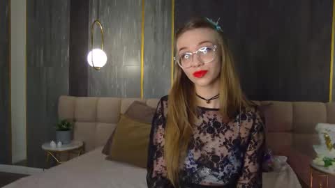 Lisa online show from February 3, 6:22 am