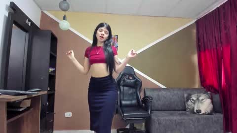 Lisa Gray Independent Model online show from December 18, 8:04 pm