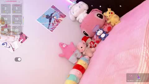 lisahadidd online show from December 14, 8:20 am