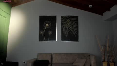 LISA MONROE online show from March 9, 11:36 am