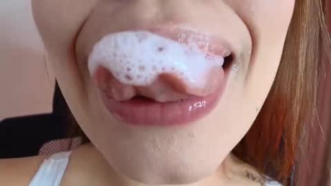 Lisbet online show from March 8, 3:05 pm