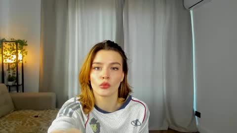 Lisha online show from April 22, 10:00 am