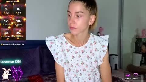 Snapshot of lisi4ka503933 chatting on October 7, 4:14 pm Lisi4ka online show from October 7, 4:14 pm