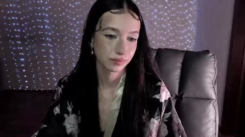 lissaelison online show from July 25, 12:41 am