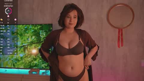 Lissa online show from March 14, 1:26 pm