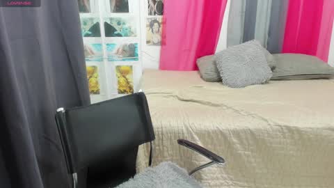 lissa online show from January 8, 11:30 pm