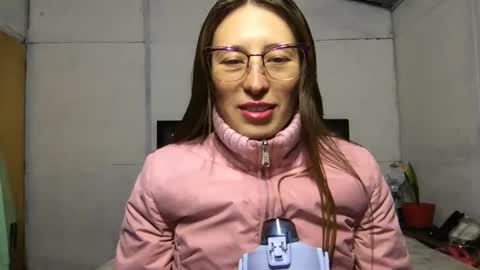 Snapshot of little_devil_diablita90 chatting on October 14, 1:30 am Diablita online show from October 14, 1:30 am