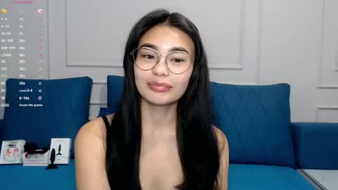 Kwan online show from November 12, 4:09 pm