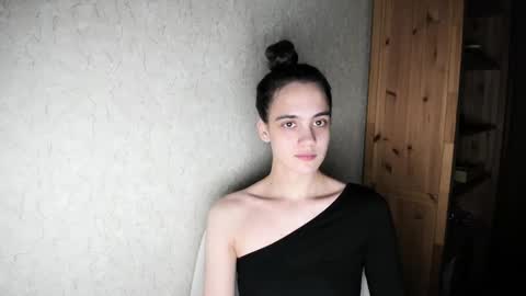 littleashleyy online show from December 16, 8:26 pm