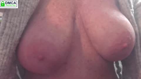 Miss D   Shows Mon Wed  Fri online show from February 17, 6:39 pm