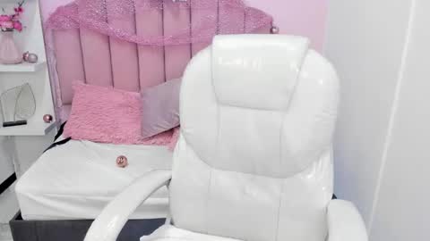  sofii  online show from March 5, 1:03 am